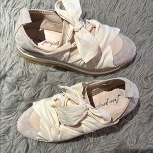 Free People Cream Bow Lace-Up Platform Sneakers